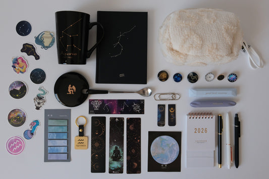 ♒ Aquarius Zodiac Gift Box | Unique Astrology Gift Set for Aquarius (Copy)