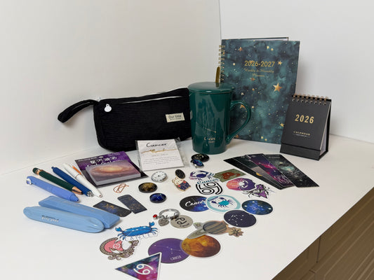 ♋ Cancer Zodiac Gift Box | Cozy Astrology Gift Set for Cancer