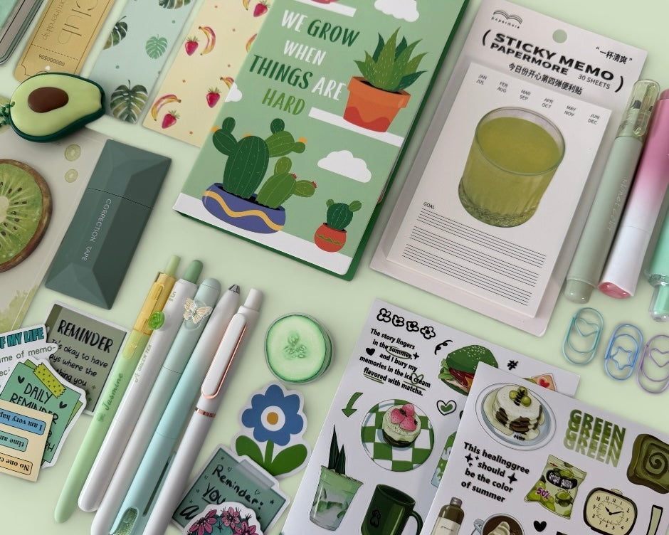 Aesthetic Stationery Box – Complete Desk Set (Notebook, Pouch & Accessories)
