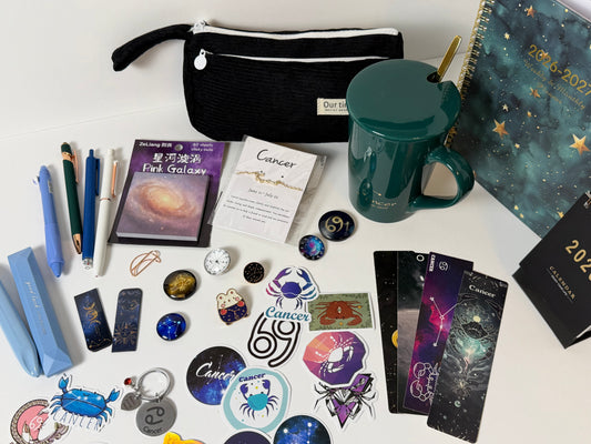 ♋ Cancer Zodiac Gift Box | Cozy Astrology Gift Set for Cancer