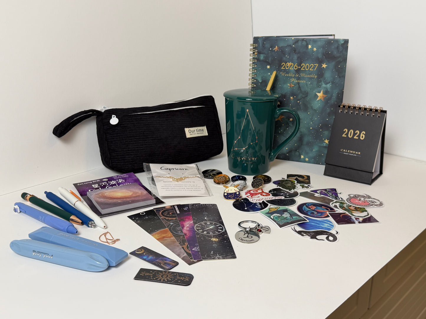 ♑ Capricorn Zodiac Gift Box | Elegant Astrology Gift for Capricorn