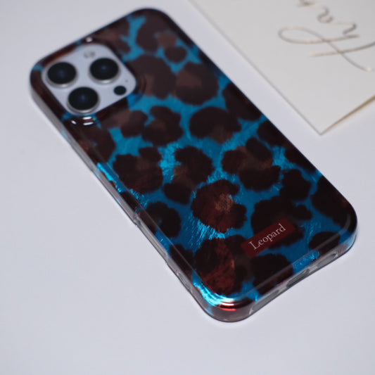 Wild & Shiny – Own the Spotlight
