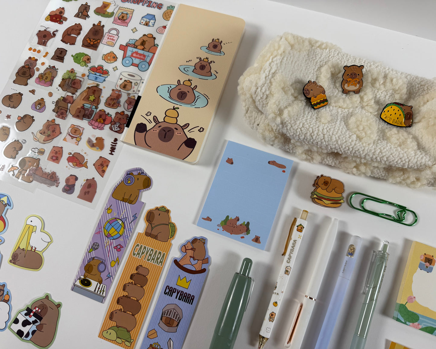 Capybara Stationery Set ₍ᐢ•(ܫ)•ᐢ₎– Medium