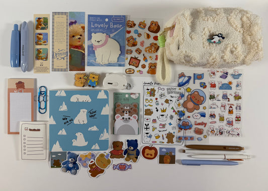 "Polar Breeze" White Bear Stationery Set 🐻‍❄️❄️ - Medium