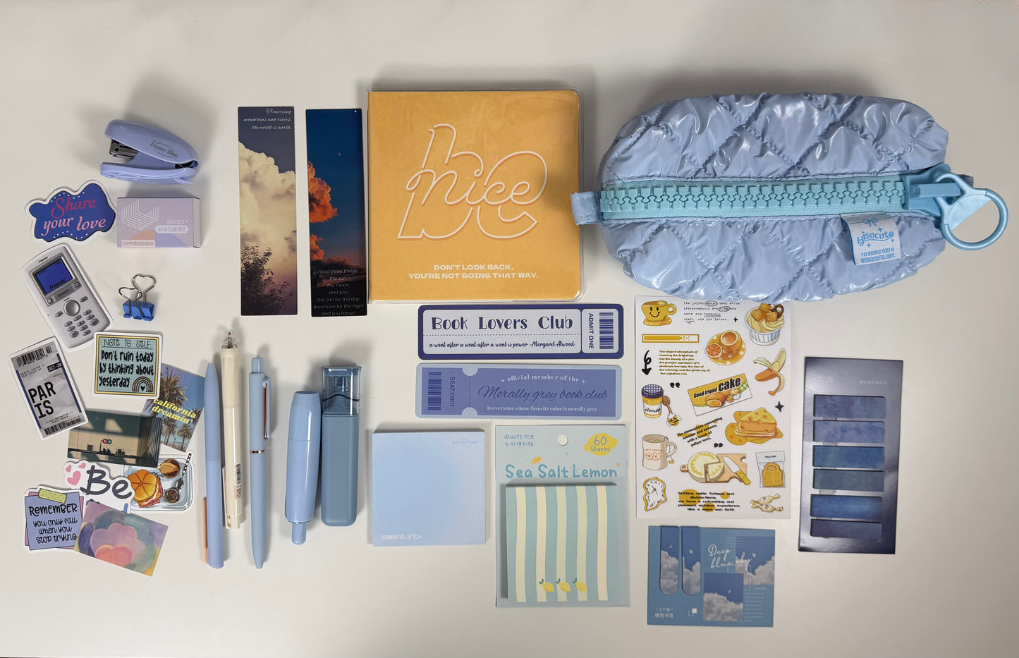 Pastel Stationery Box ☁️🩵